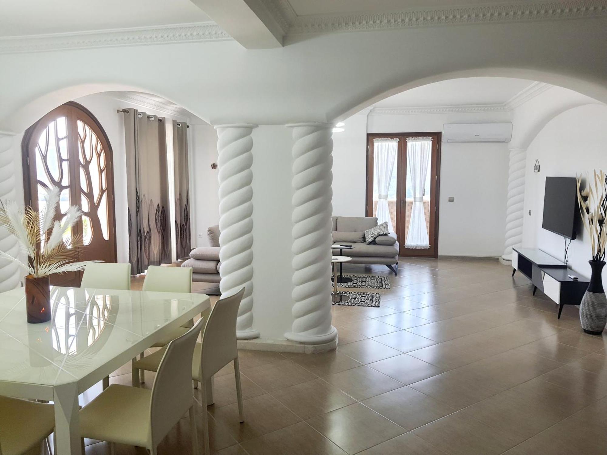Magnolia Luxury Penthouse Apartment Berat Exterior foto